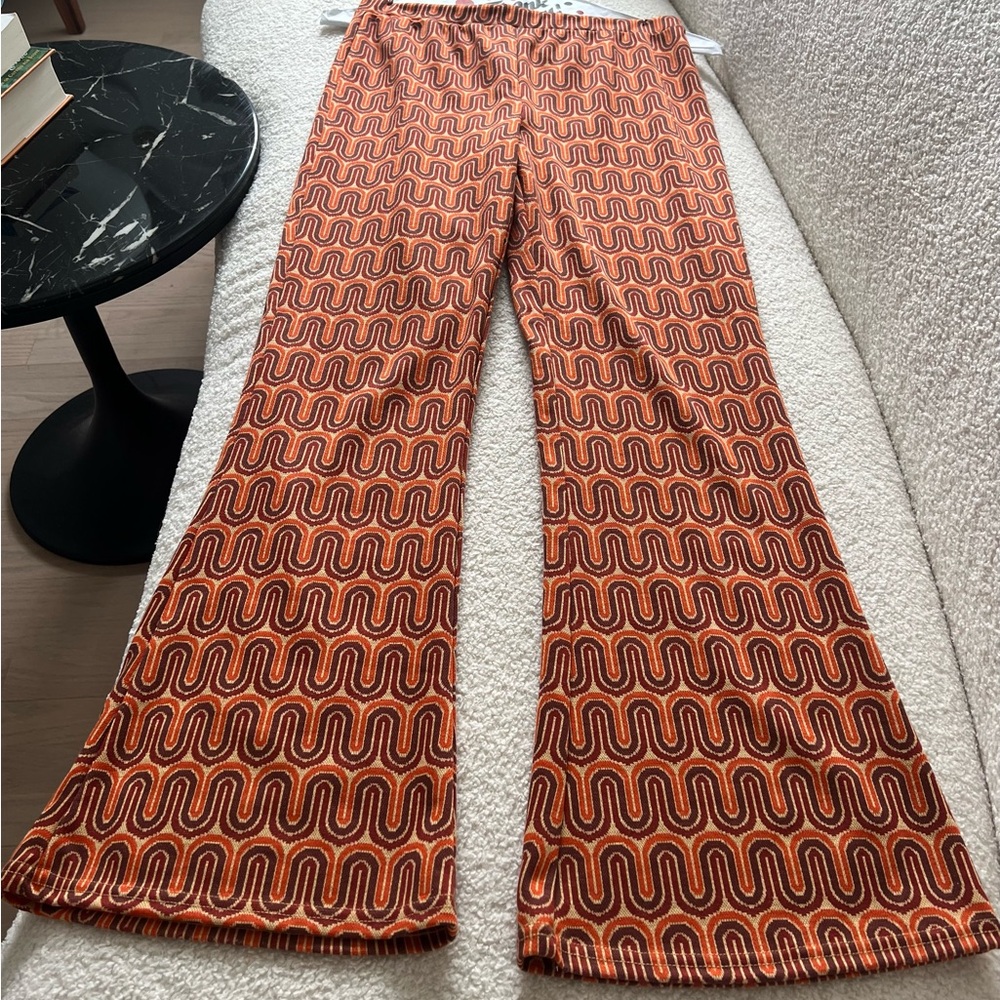 ‘Vintage Vibes’ patterned pant to dress up or wear casual(see style suggestions)